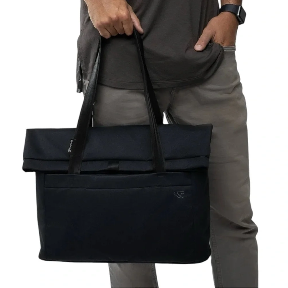 WAYB Ready to Roam Tote in black